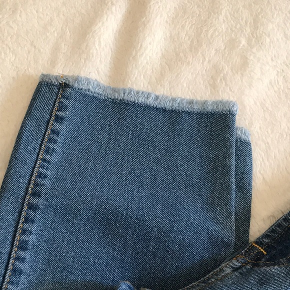 Levi’s girls high rise jeans - Picture 5 of 5